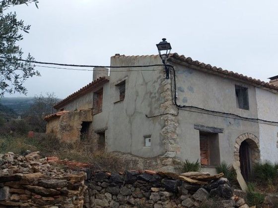 Foto 1 de Casa rural en venda a calle Masia Brusca de 2 habitacions i 140 m²