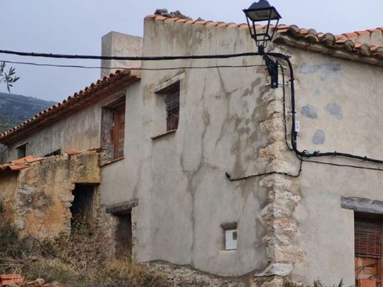 Foto 2 de Casa rural en venda a calle Masia Brusca de 2 habitacions i 140 m²