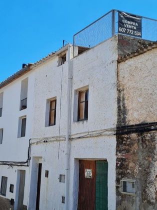 Foto 2 de Casa en venta en Vilafamés de 3 habitaciones con terraza y garaje