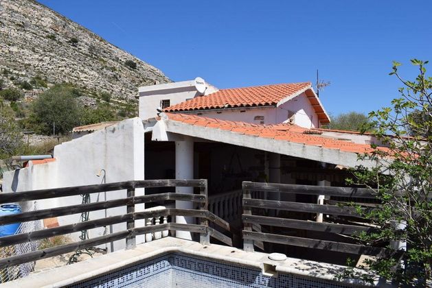 Foto 1 de Casa rural en venda a Culla de 4 habitacions amb terrassa i piscina