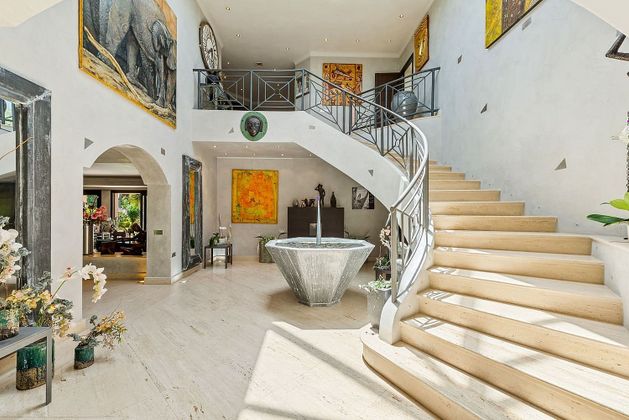 Foto 2 de Xalet en venda a Paraíso - Atalaya- Benamara de 11 habitacions amb terrassa i piscina
