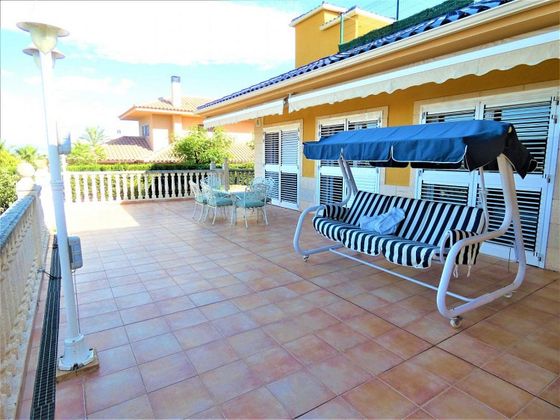 Foto 2 de Xalet en venda a Altorreal de 4 habitacions amb terrassa i piscina