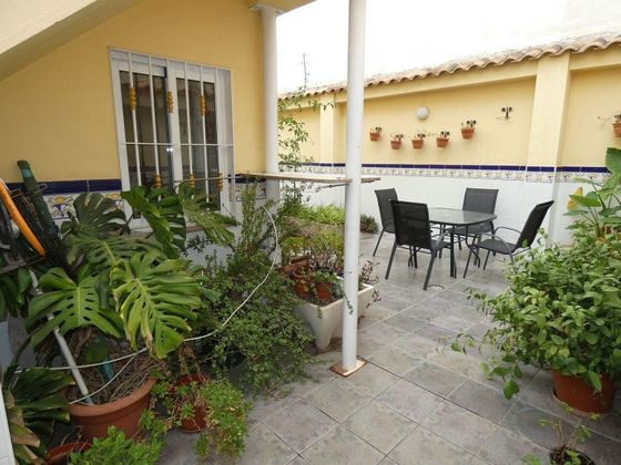 Foto 1 de Chalet en venta en Molina de Segura ciudad de 5 habitaciones con terraza y garaje