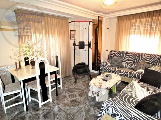 Foto 1 de Piso en venta en Molina de Segura ciudad de 2 habitaciones con balcón y aire acondicionado