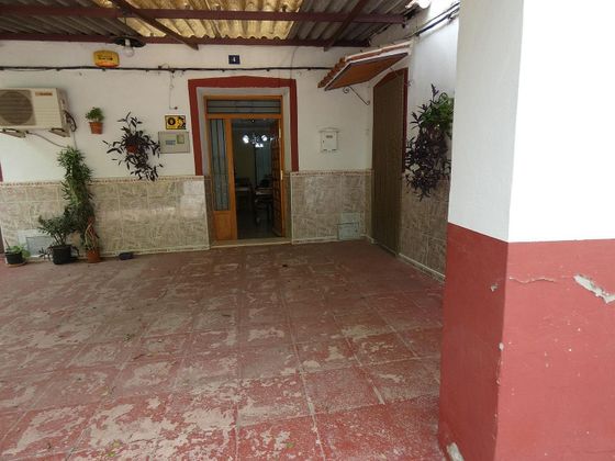 Foto 1 de Chalet en venta en Alguazas de 3 habitaciones con terraza y garaje