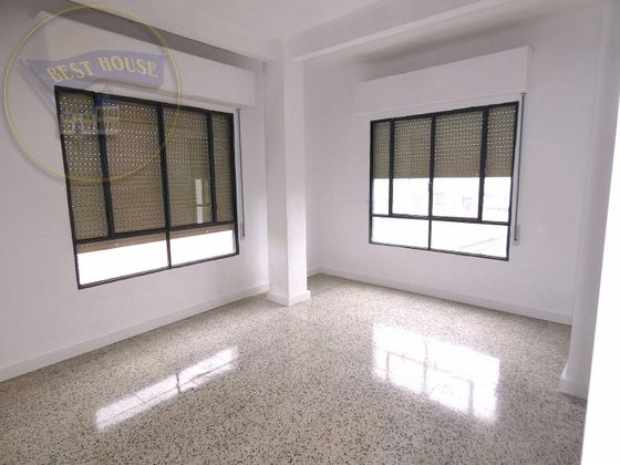 Foto 1 de Piso en venta en Alguazas de 4 habitaciones con terraza y balcón