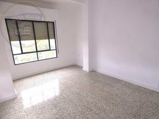Foto 2 de Piso en venta en Alguazas de 4 habitaciones con terraza y balcón