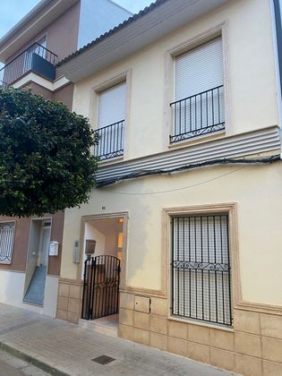 Foto 2 de Venta de casa en Real de Montroi de 4 habitaciones con terraza