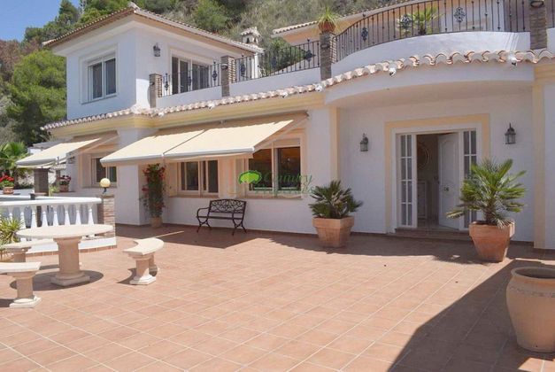Foto 1 de Casa en venda a Cómpeta de 5 habitacions amb terrassa i piscina