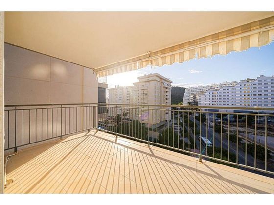 Foto 2 de Piso en venta en La Cala de Villajoyosa de 3 habitaciones con terraza y piscina