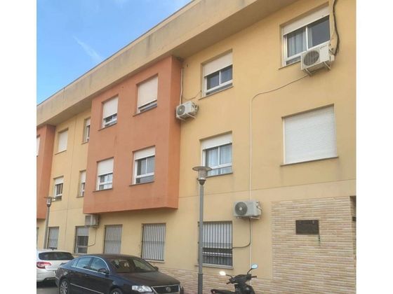 Foto 1 de Piso en venta en Alhama de Murcia de 3 habitaciones con garaje y ascensor