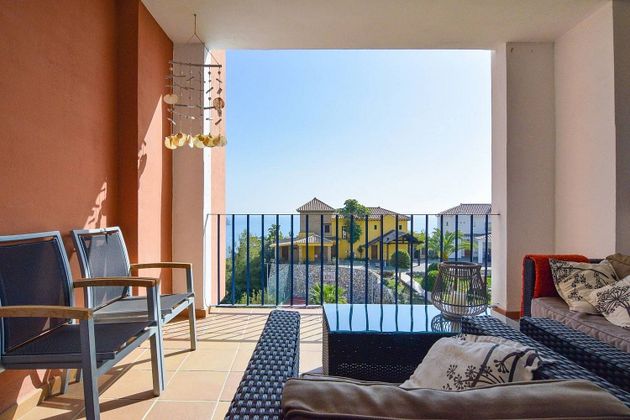 Foto 2 de Piso en venta en calle Lavada de 2 habitaciones con terraza y piscina