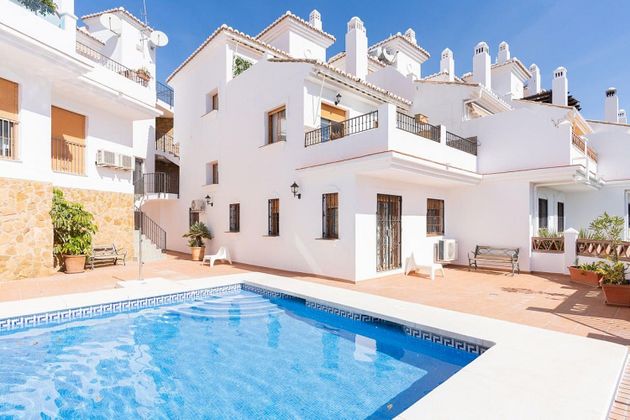 Foto 2 de Casa en venda a calle Don Antonio Sánchez de 4 habitacions amb terrassa i piscina