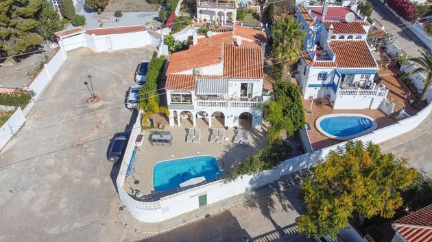 Foto 1 de Casa en venda a calle Simoom de 3 habitacions amb terrassa i piscina