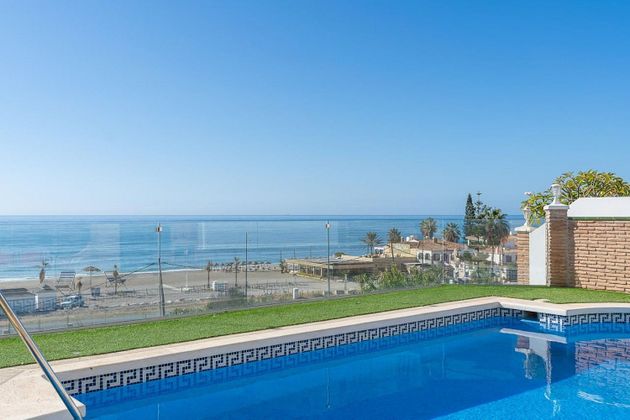Foto 1 de Xalet en venda a El Peñoncillo de 4 habitacions amb terrassa i piscina