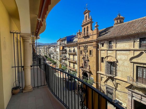 Foto 1 de Pis en venda a Centro - Antequera de 6 habitacions amb balcó i ascensor