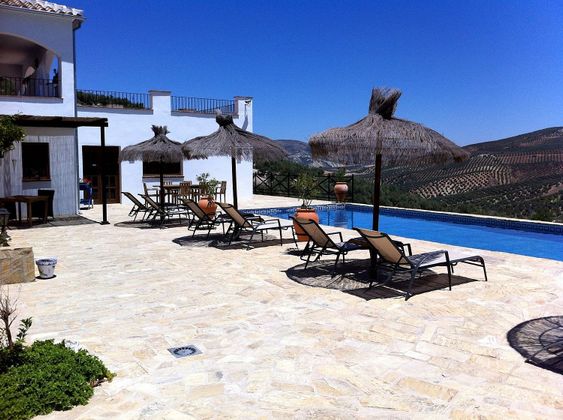 Foto 1 de Casa rural en venda a Iznájar de 9 habitacions amb terrassa i piscina