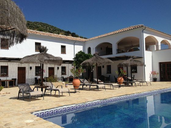 Foto 2 de Casa rural en venda a Iznájar de 9 habitacions amb terrassa i piscina