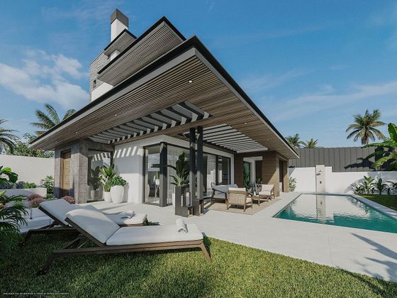 Foto 1 de Chalet en venta en La Cala Mijas de 3 habitaciones con terraza y piscina