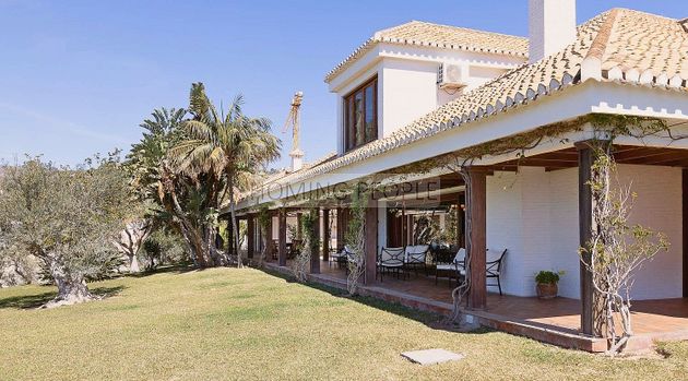 Foto 2 de Casa en lloguer a calle La Herencia de 7 habitacions amb terrassa i piscina
