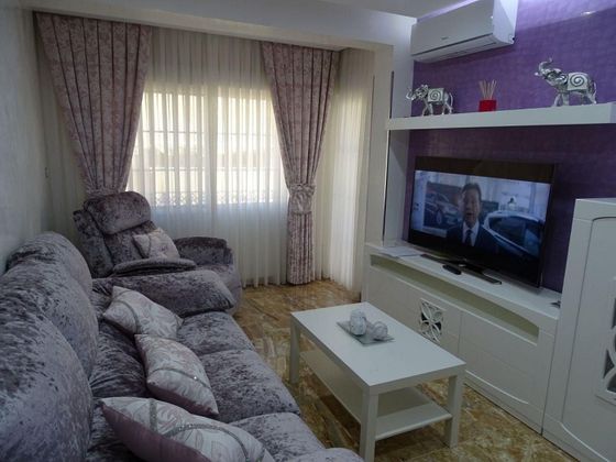 Foto 1 de Pis en venda a Santiago de la Ribera de 3 habitacions amb terrassa i mobles