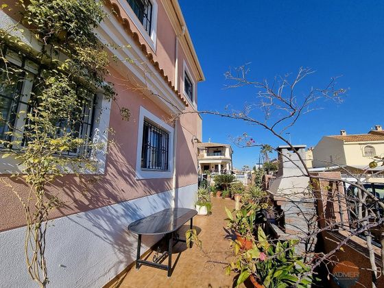 Foto 1 de Venta de dúplex en Santiago de la Ribera de 4 habitaciones con jardín y balcón