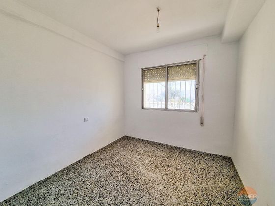 Foto 2 de Venta de piso en Santiago de la Ribera de 4 habitaciones con garaje y jardín