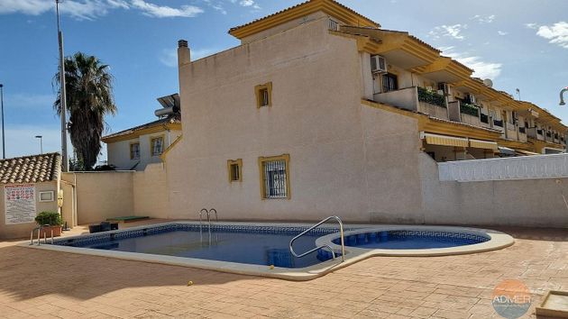 Foto 2 de Dúplex en venda a Santiago de la Ribera de 2 habitacions amb piscina i balcó