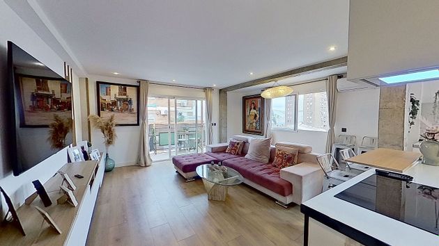 Foto 2 de Venta de piso en Montolivet de 3 habitaciones con terraza y jardín