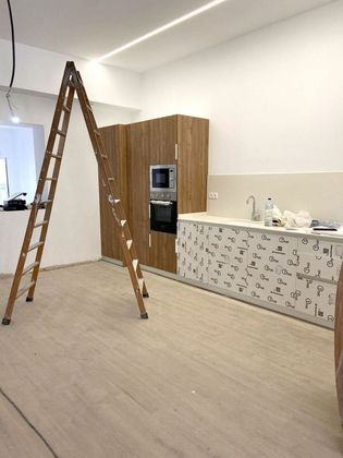 Foto 2 de Piso en venta en Nou Moles de 3 habitaciones con terraza