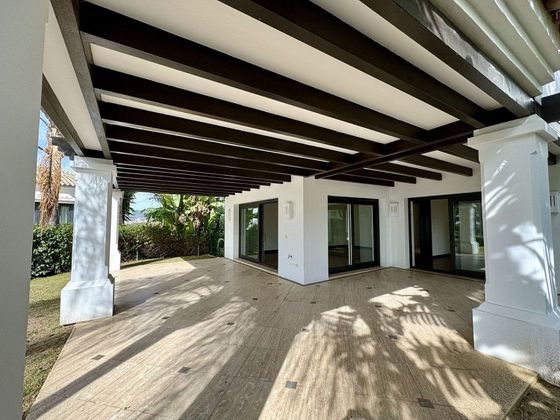 Foto 2 de Casa rural en venda a Lomas de Marbella Club - Puente Romano de 4 habitacions amb terrassa i piscina