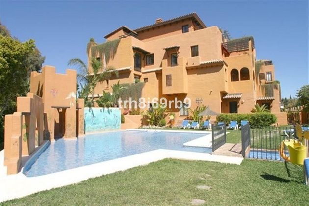 Foto 1 de Dúplex en venda a Paraíso - Atalaya- Benamara de 4 habitacions amb terrassa i piscina