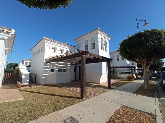 Foto 2 de Casa en venda a La Torre Golf de 2 habitacions amb terrassa i piscina