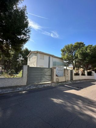 Foto 2 de Casa en venda a Montornés - Las Palmas - El Refugio de 5 habitacions amb terrassa i jardí