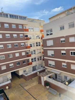 Foto 1 de Venta de piso en Les Boqueres-Zona norte de 3 habitaciones con garaje y balcón