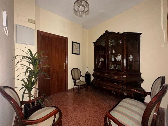 Foto 2 de Pis en venda a avenida De Andalucía de 5 habitacions amb terrassa i garatge