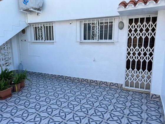 Foto 2 de Casa en venta en urbanización Peñismar II Cl de 3 habitaciones con terraza y piscina