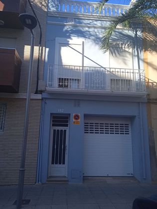 Foto 1 de Chalet en venta en calle Cristo del Mar de 6 habitaciones con terraza y aire acondicionado