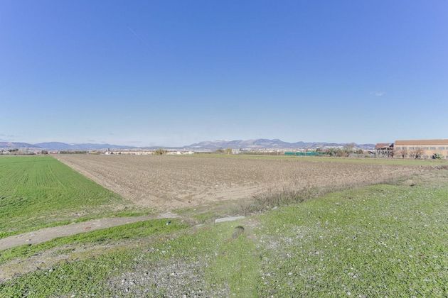 Foto 1 de Venta de terreno en Cúllar Vega de 7750 m²