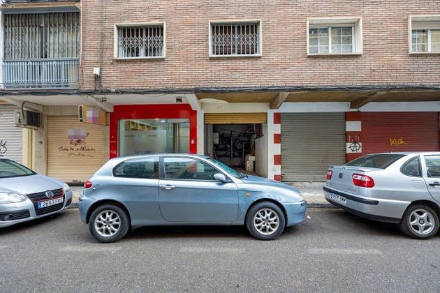 Foto 2 de Local en venta en Camino de Ronda - Rosaleda con garaje