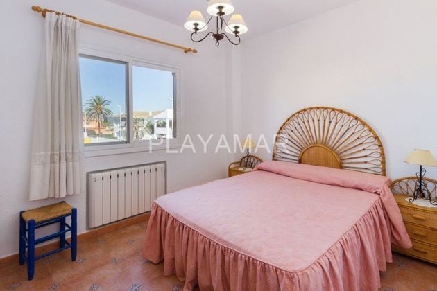 Foto 2 de Casa adossada en venda a El Faro - El Dossel de 4 habitacions amb terrassa i garatge