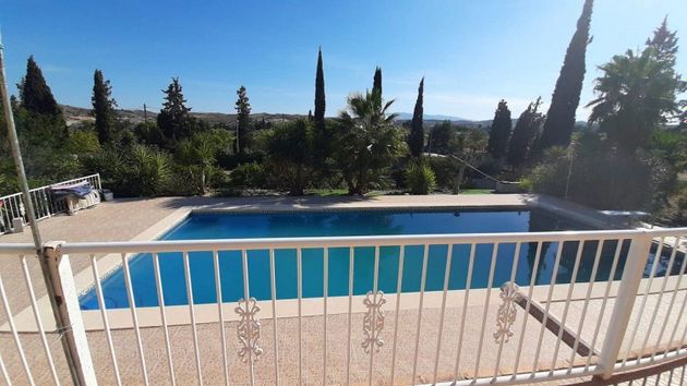 Foto 1 de Casa rural en venda a Torres de Cotillas (Las) de 4 habitacions amb terrassa i piscina