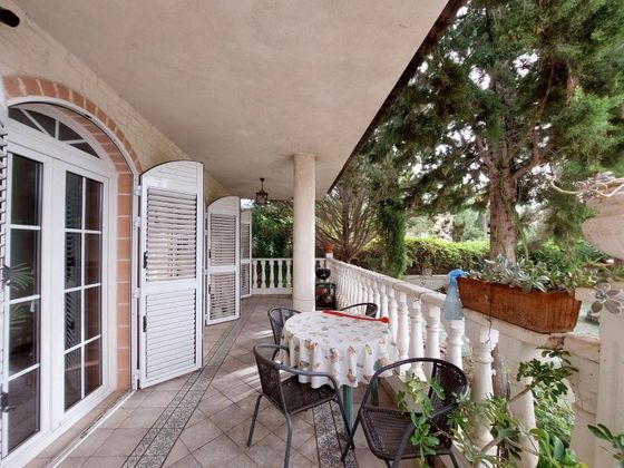 Foto 2 de Xalet en venda a La Alcayna de 8 habitacions amb terrassa i piscina