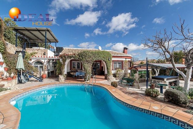Foto 2 de Xalet en venda a Moclín de 3 habitacions amb terrassa i piscina