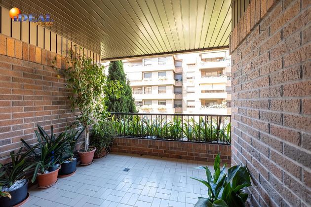 Foto 1 de Venta de piso en avenida Divina Pastora de 5 habitaciones con terraza y piscina