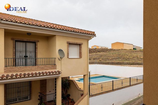 Foto 1 de Casa adosada en venta en Ventas de Huelma de 3 habitaciones con piscina y balcón