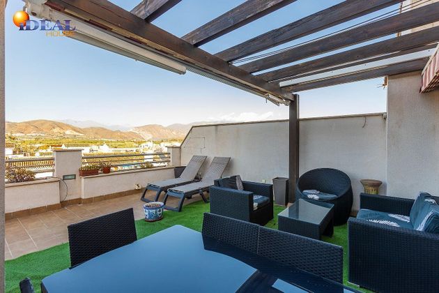 Foto 1 de Pis en venda a Salobreña de 3 habitacions amb terrassa i garatge