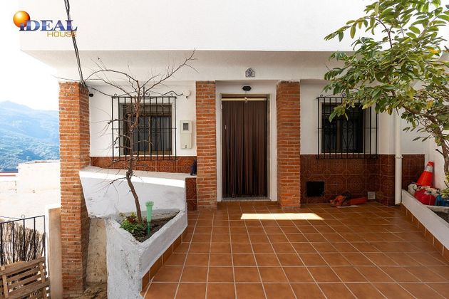 Foto 1 de Casa en venda a Otívar de 3 habitacions amb terrassa i balcó