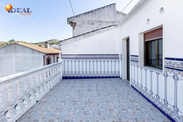 Foto 1 de Pis en venda a Algarinejo de 3 habitacions amb terrassa i balcó