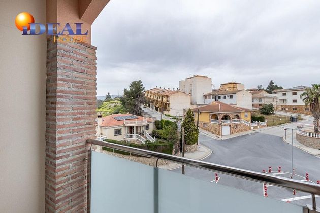 Foto 2 de Dúplex en venta en calle Paraiso de 2 habitaciones con garaje y balcón
